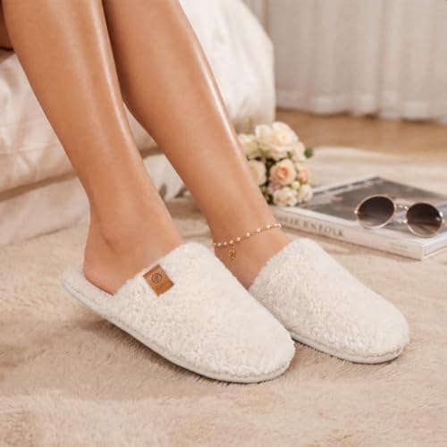 EverFoams Women's Fuzzy Slip-on Slippers Warm Cozy Soft Lightweight Memory Foam Indoor House Shoes Cream White, 7-8 US
